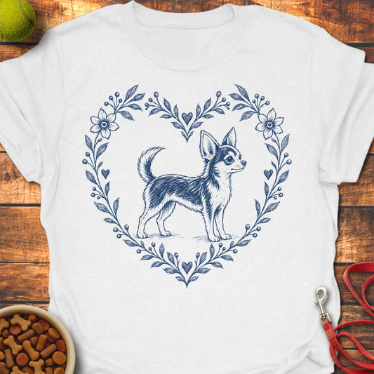 Heart Wreath Chihuahua T-shirt